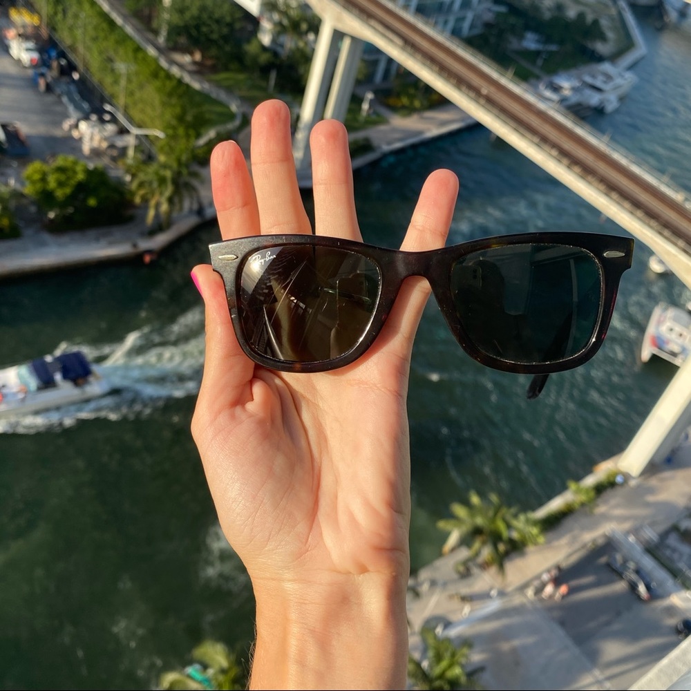 Ray-Ban black-brownish Sunglasses ! Original 😎